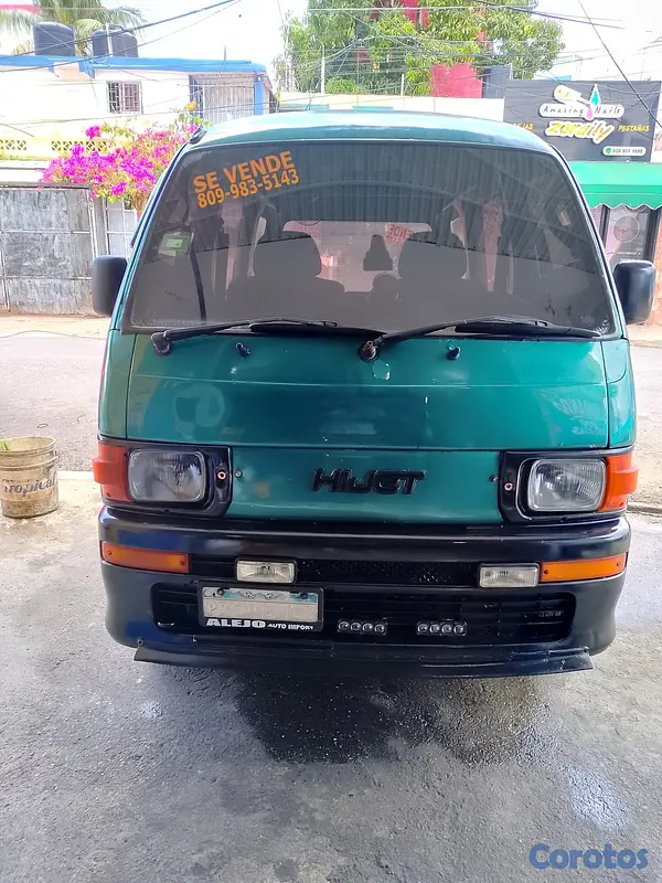otros vehiculos - Se vende  2