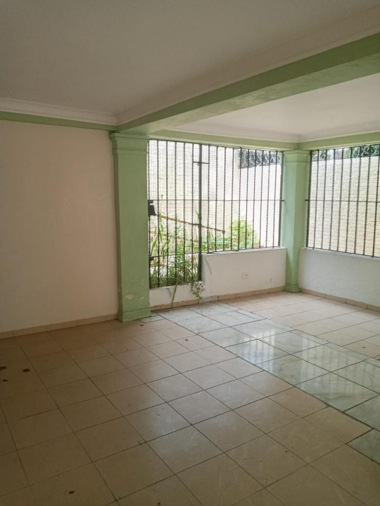 casas - Vendo|Casa|Residencial cerrado~Sector~ElJulieta  290 mts de Solar/250  0