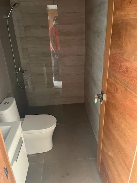 apartamentos - Vendo apto en Los cacicazgos nuevo 
4to Piso 
175.Mts. 9