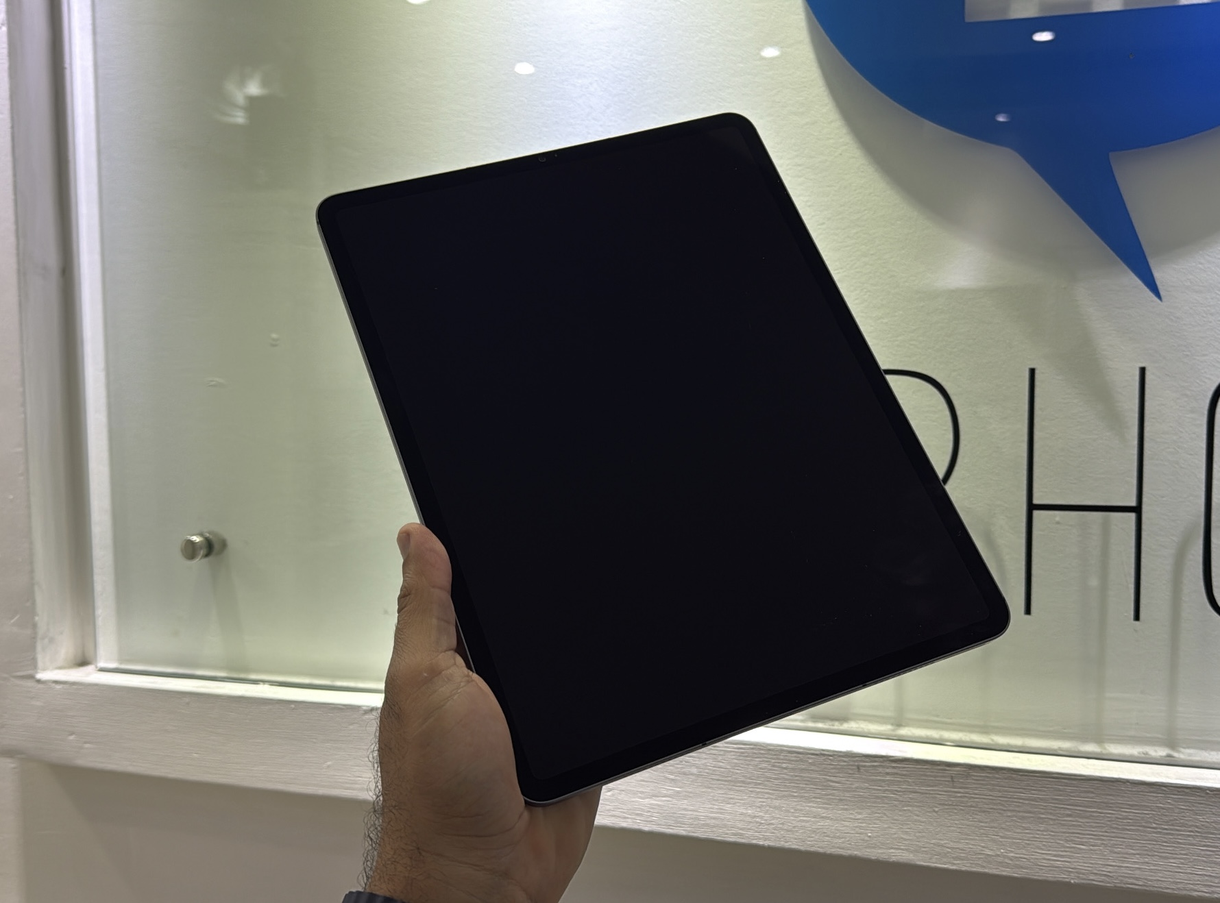 celulares y tabletas - iPad Pro 12.9 inch 6ta Generación Como Nueva RD$ 3 1