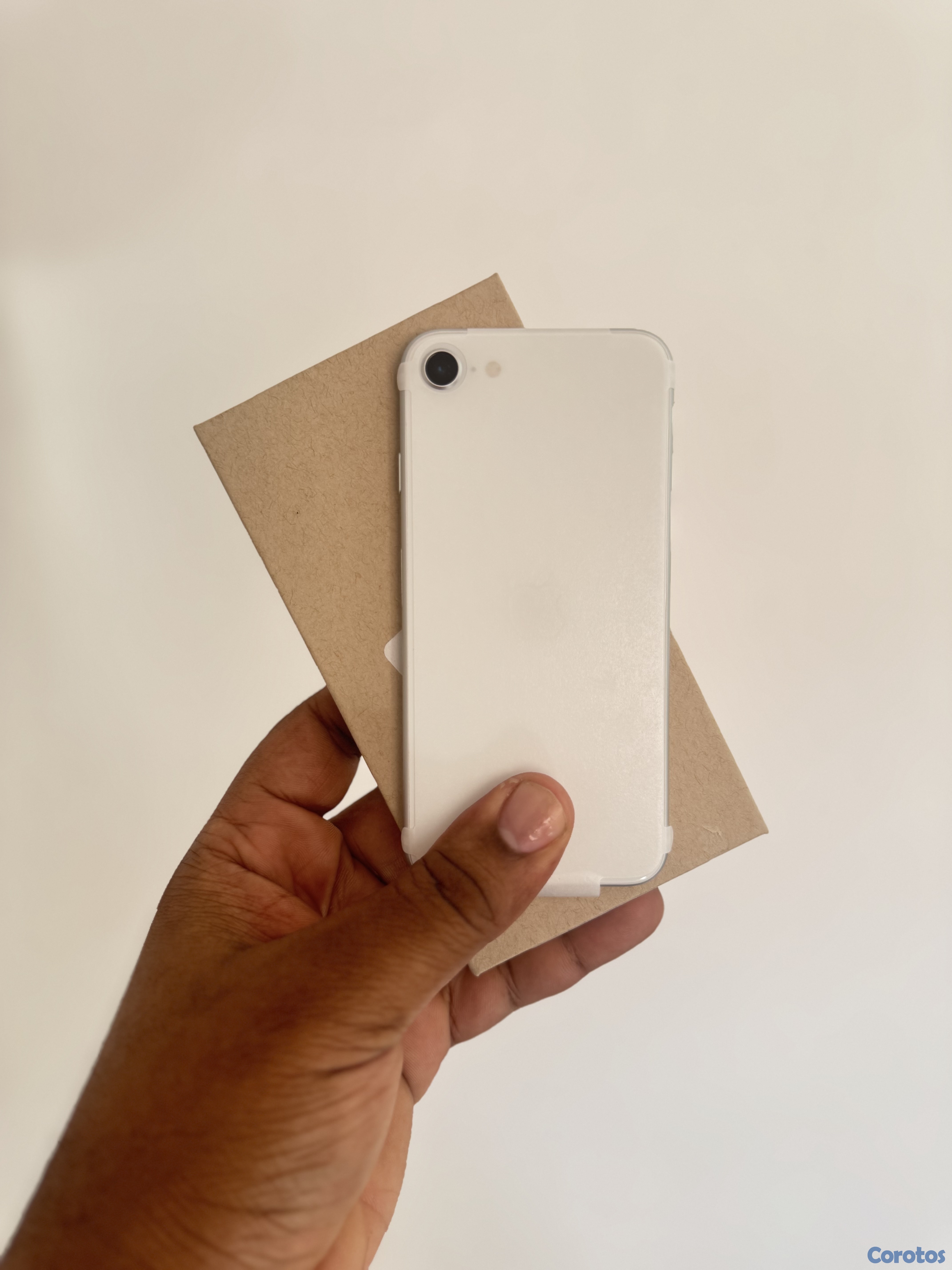 celulares y tabletas - iPhone SE de 2da y 3ra generación 64gb y 128gb factory  2