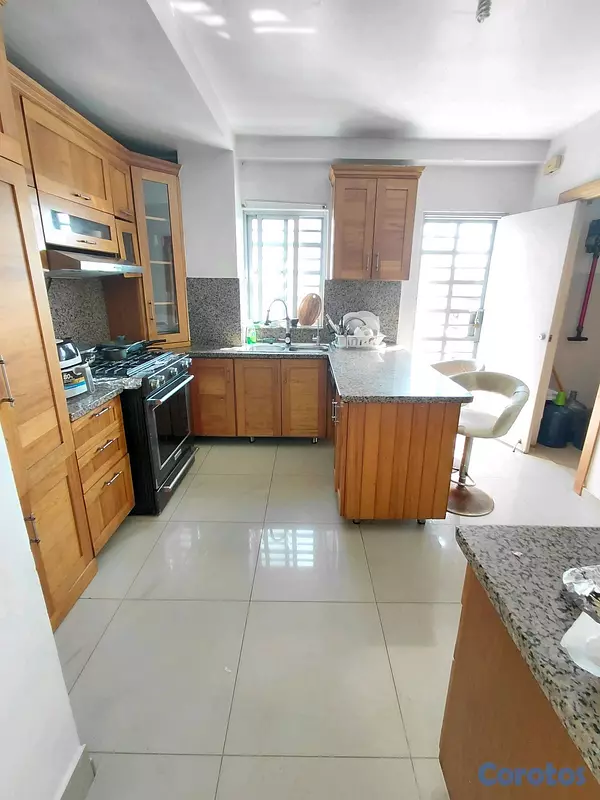 penthouses - Vendo Apartamento Amueblado en Jardines del Sur 2