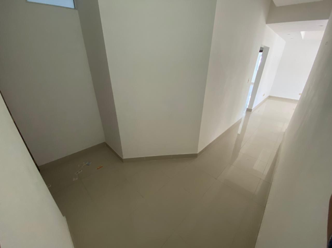 apartamentos - Apartamento en Alquiler
RENACIMIENTO
USD 1,200.00 (Mantenimiento incluido)

 2