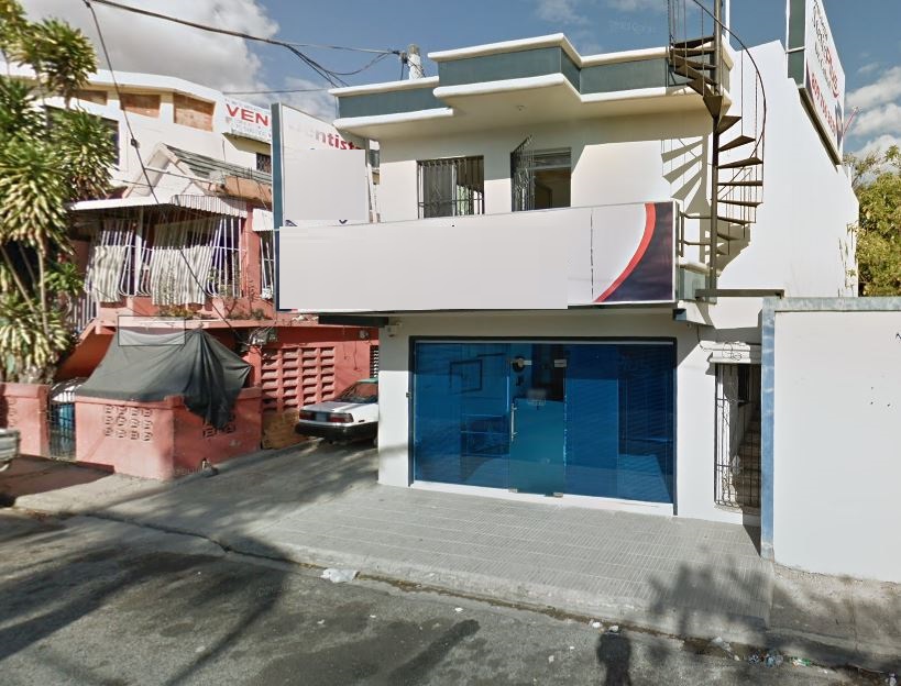 oficinas y locales comerciales - Local Dos Niveles los Mameyes a pasos Av. España 0