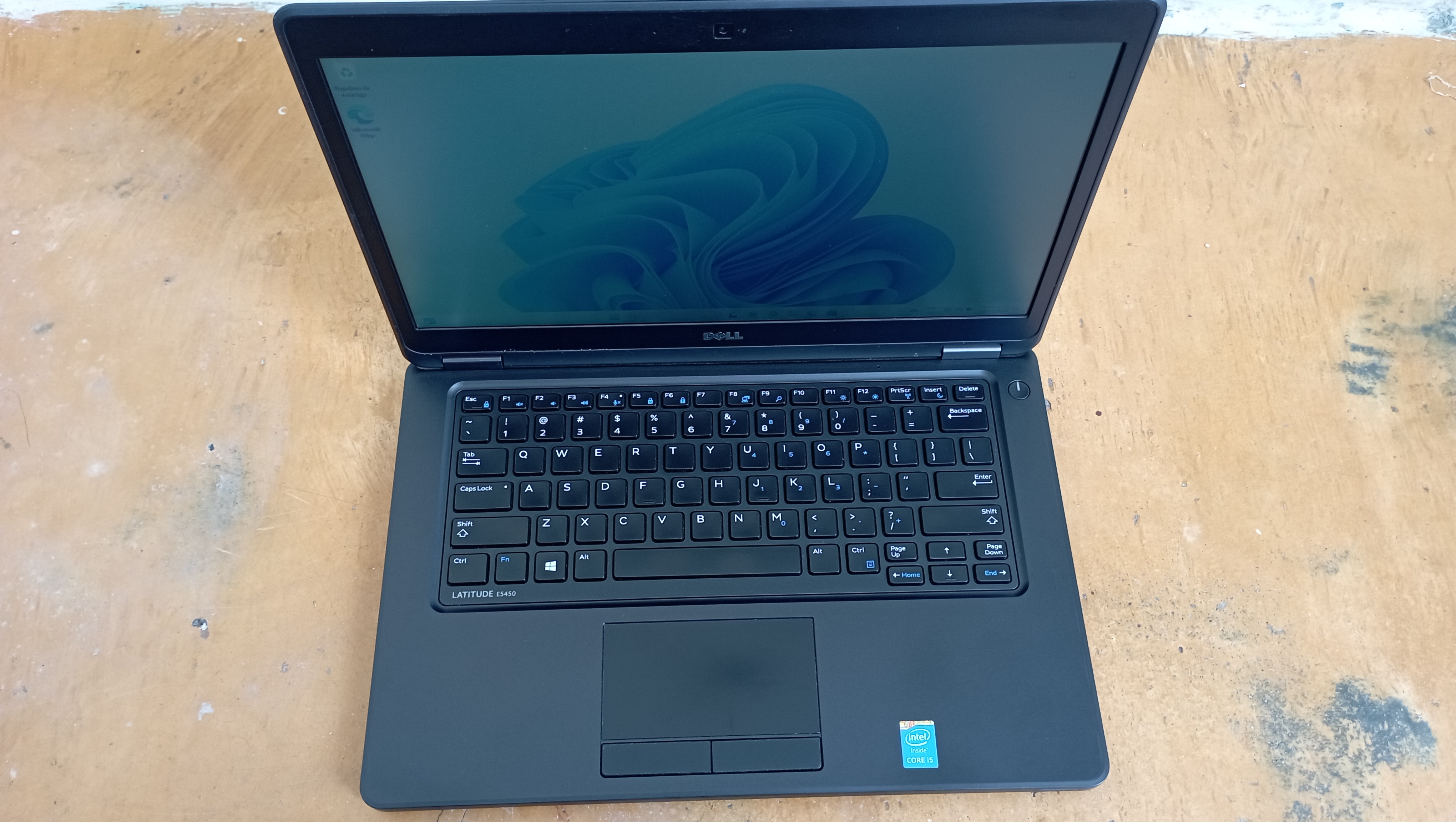 computadoras y laptops - Laptop Dell Latitude 5450