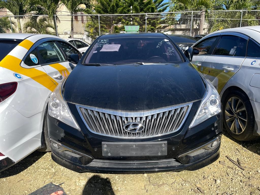 carros - GRANDEUR 2017 NEGRODESDE: RD$ 680,000.00 0