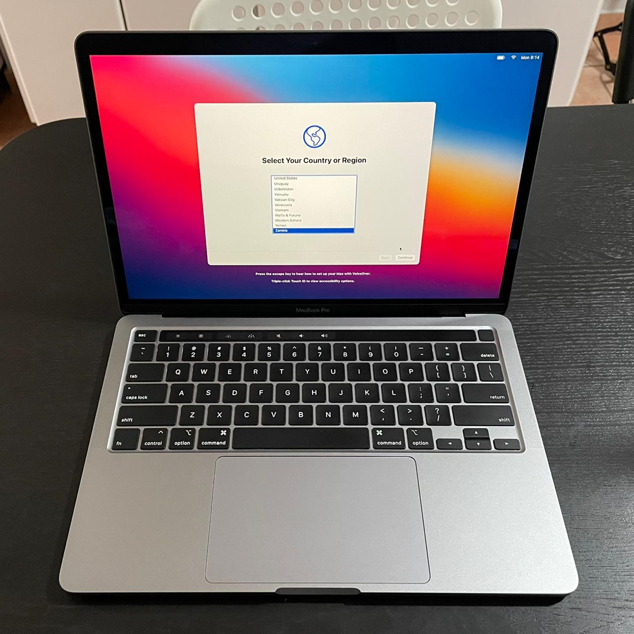 computadoras y laptops - MacBook Pro 2020 de 2 terabite procesador i7  4
