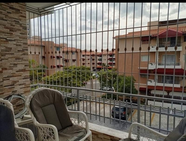 apartamentos - Alquilo en 📍Colinas del Oeste, frente al Bravo 27 4