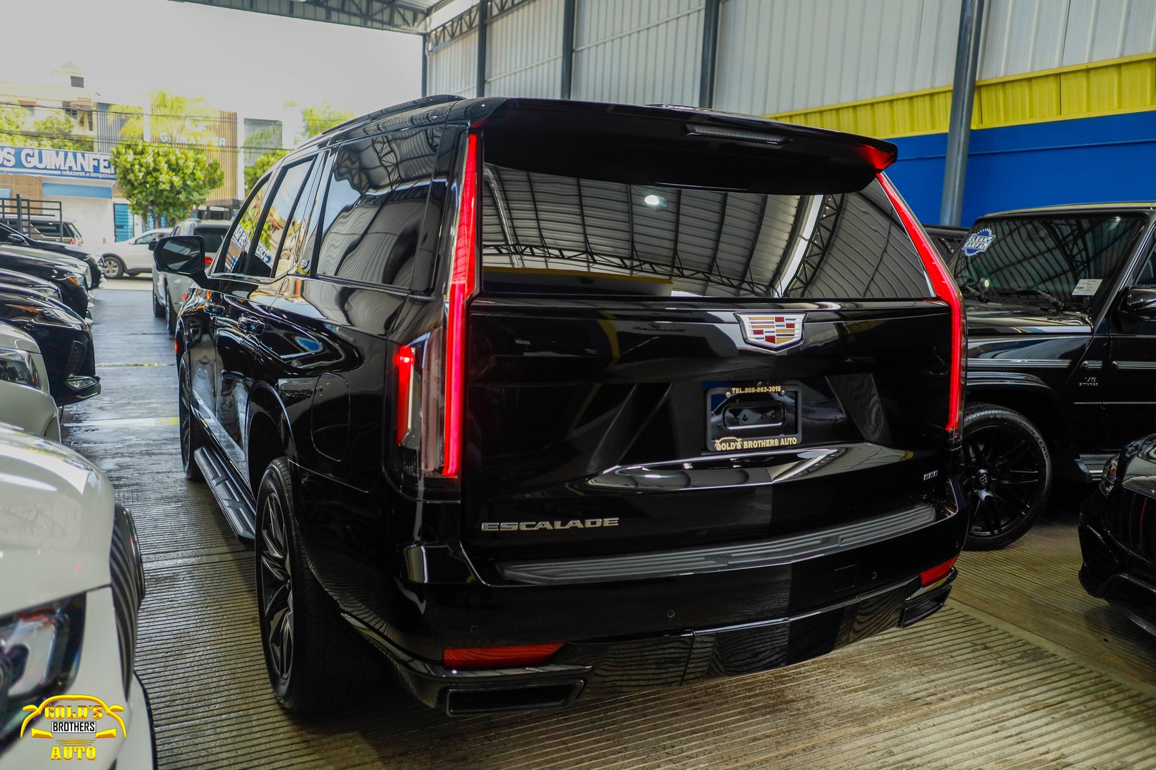 jeepetas y camionetas - Cadillac Escalade Sport 2022 Clean Carfax Recien Importada 3