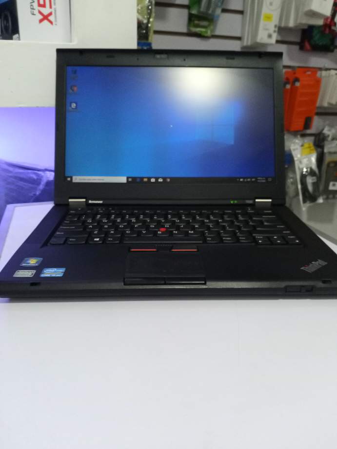computadoras y laptops - laptop Lenovo t420 i5 4gb 250gb disco importada factura y garantía 0