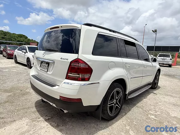 carros - Mercedes Benz GLA450 3