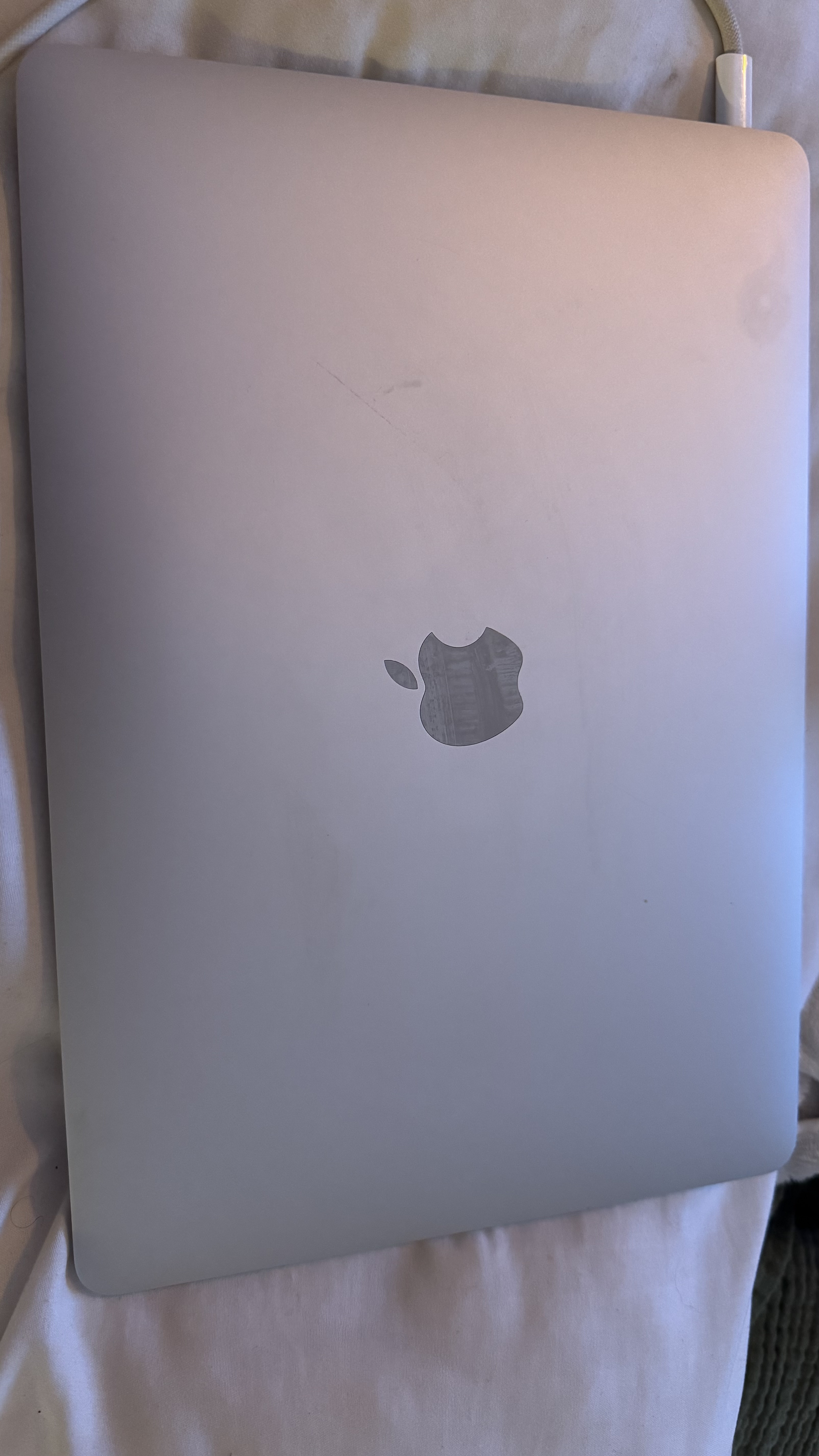 computadoras y laptops - MacBook Air retina 13 pulgadas  2