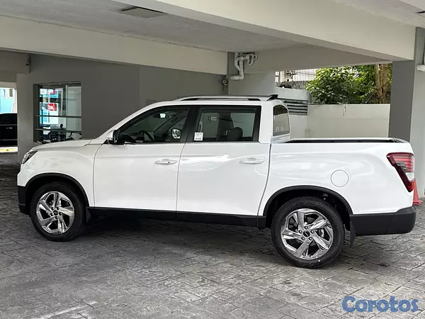 jeepetas y camionetas - KGM Musso LIMITED 7