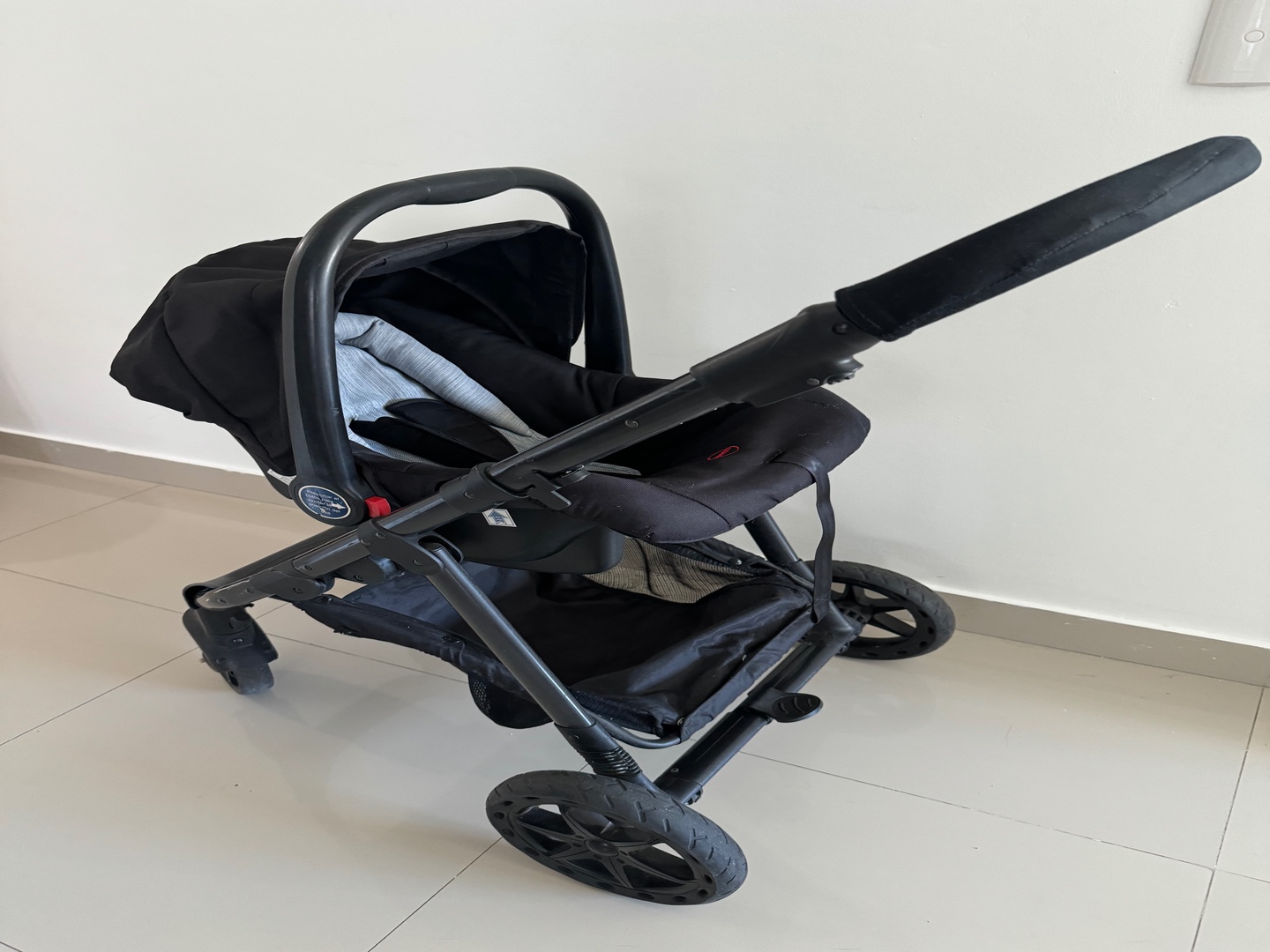coches y sillas - Vendo coche de bebe 3 en 1 de la marca europea Baby Monster 4