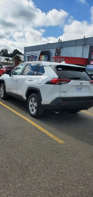 jeepetas y camionetas - Toyota rav4 2020 1