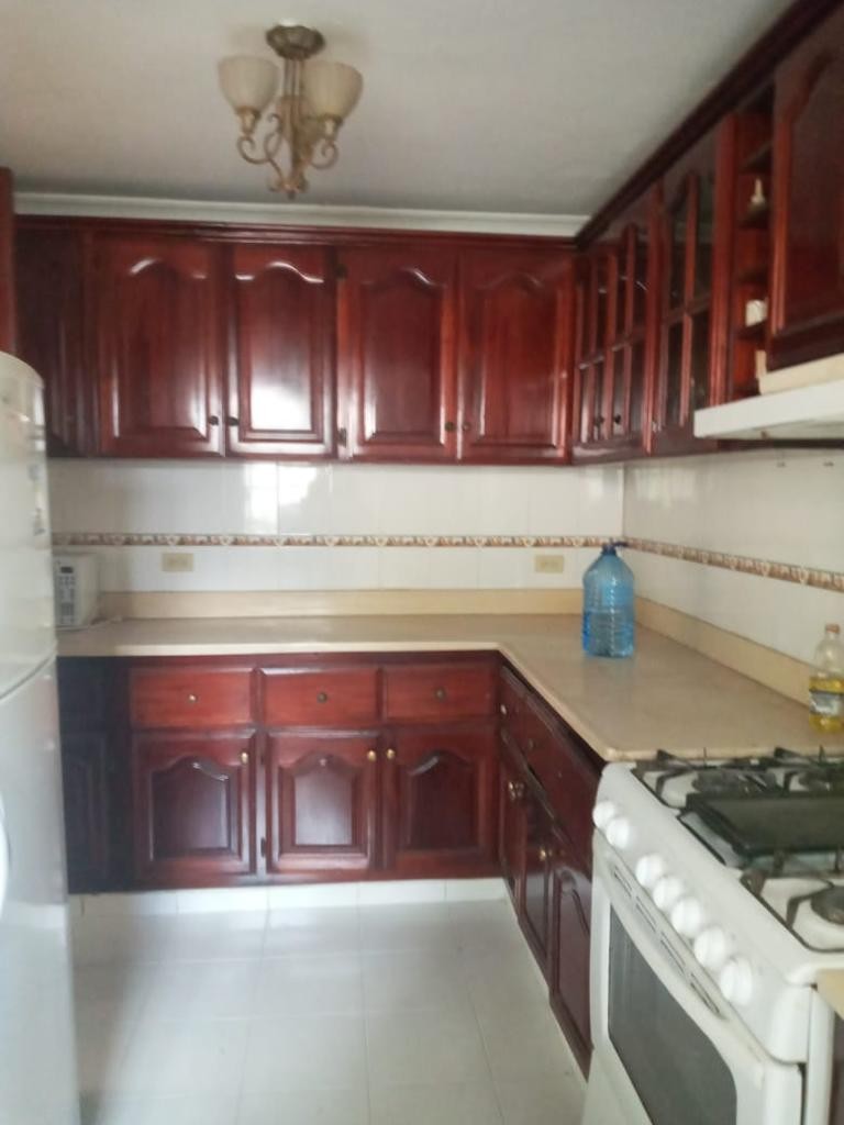 casas - Vendo|Casa|Residencial cerrado~Sector~ElJulieta  290 mts de Solar/250  4