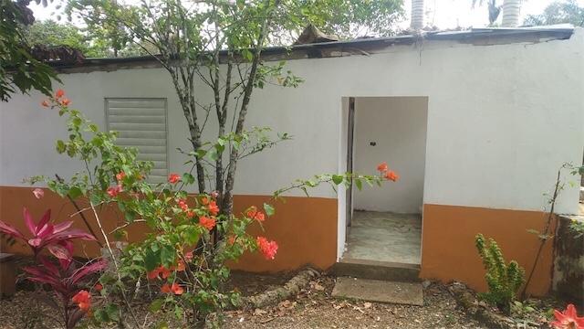 solares y terrenos - Finquita de 15 Tarea en Bayaguana cerca del Balneario Salto Alto