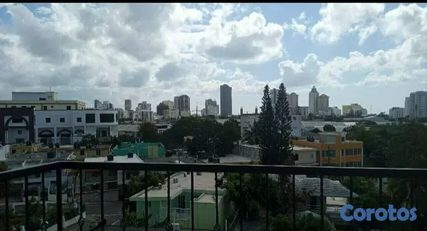 casas - Imponente casa en Residencial Santo Domingo 4