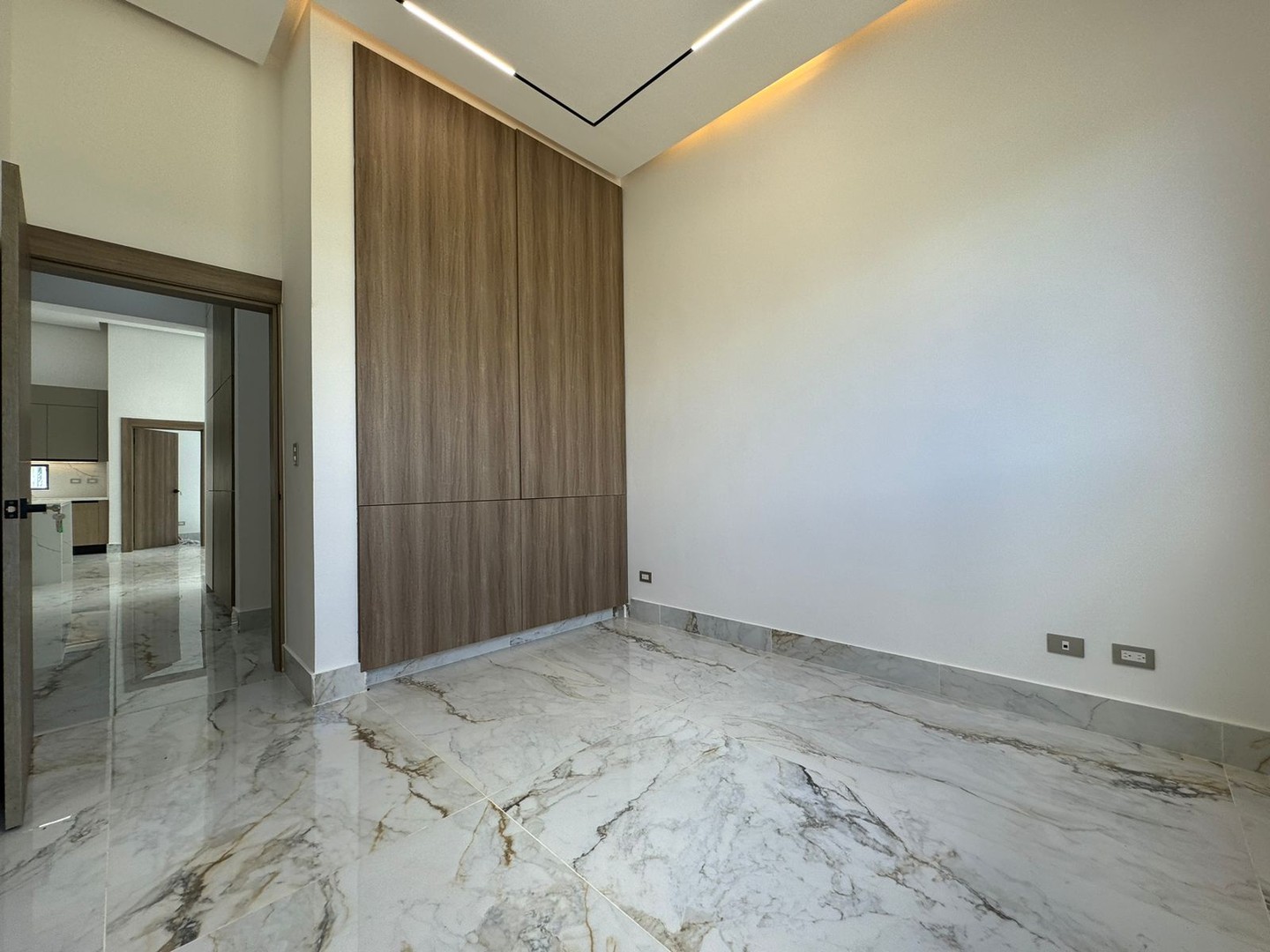 casas - Lujosa Vivienda en Proyecto Cerrado, Llanos de Gurabo 9