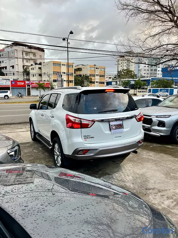 jeepetas y camionetas - Isuzu MUX 2019 8