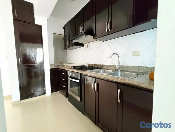 apartamentos - Apartamento en alquiler en el Millon cerca de Los  6