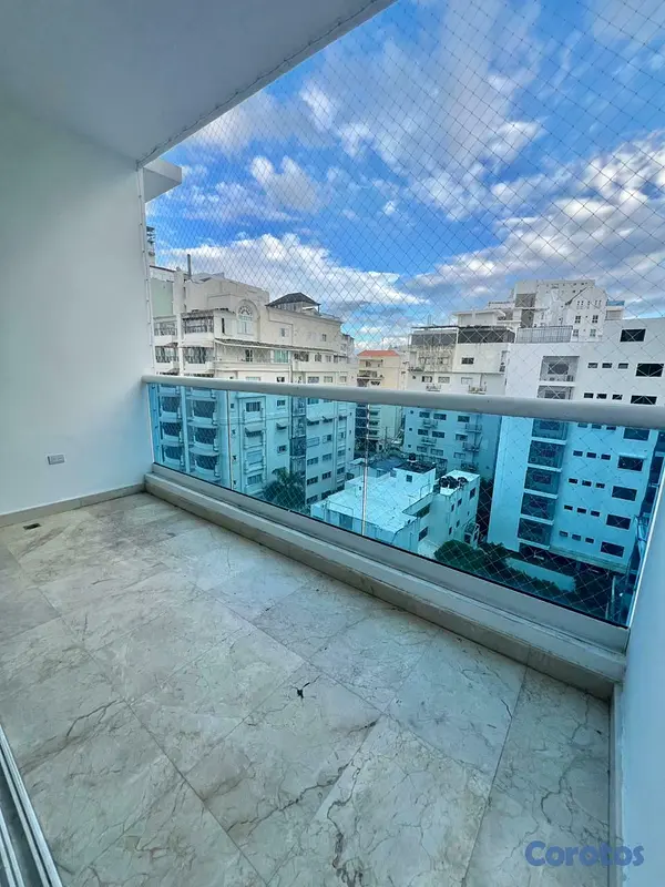 apartamentos - Vendo apartamento en Naco  1