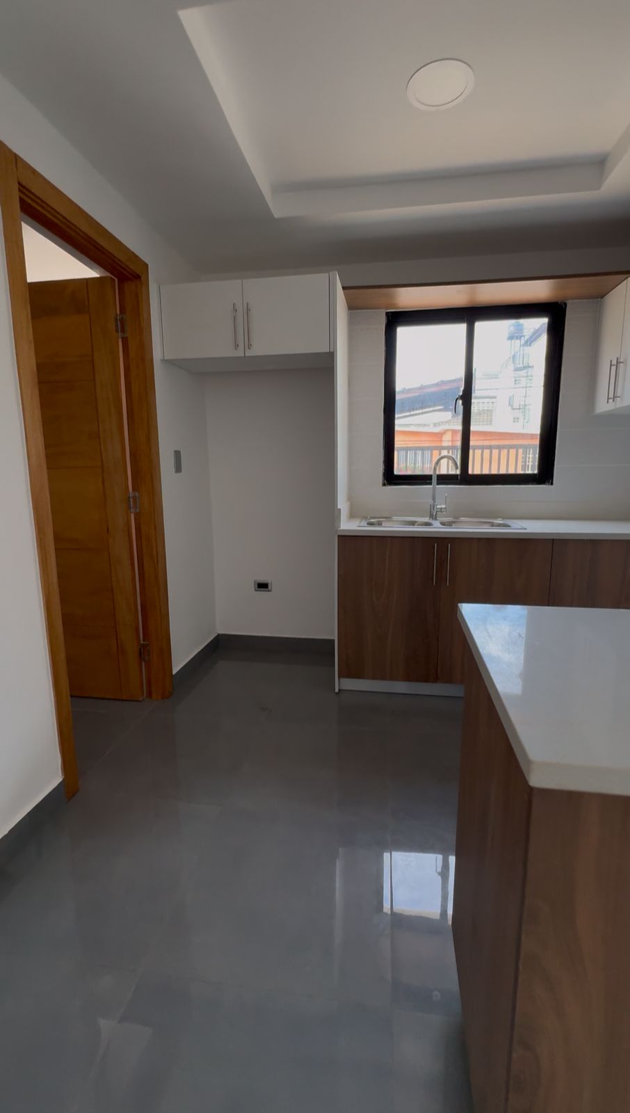 apartamentos - ALQUILO APART. A ESTRENAR, RES. COSTA VERDE   9