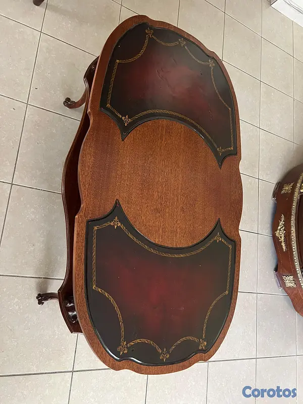 muebles y colchones - Mesabde Caoba y Cuero Tratado 2