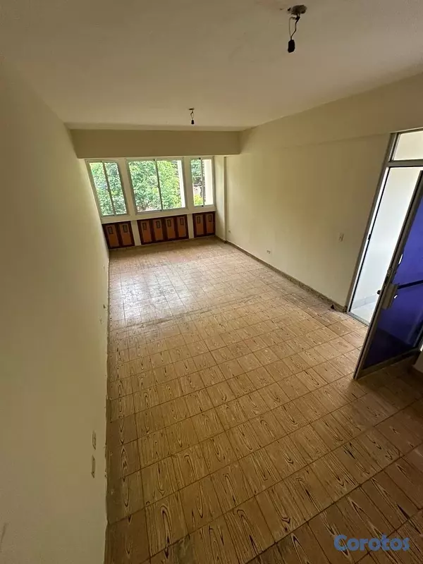 oficinas y locales comerciales - LOCAL COMERCIAL  5