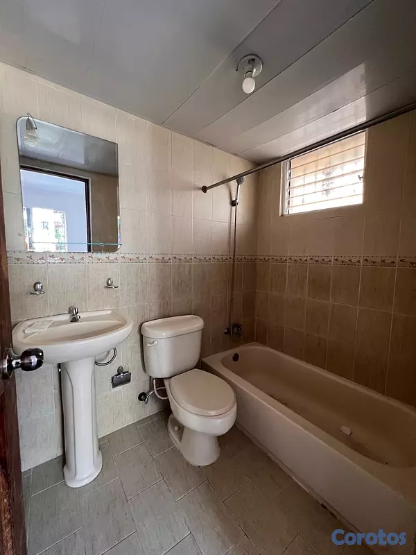 apartamentos - oportunidad de inversión Colina de los Rios 3 habitaciones 2 parqueos 10