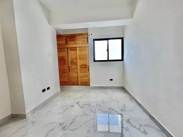 apartamentos - 🔵Apartamento 6to  piso  en el Millon
 4