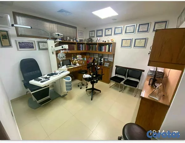 oficinas y locales comerciales - Vendo Edificio comercial en Gascue  6