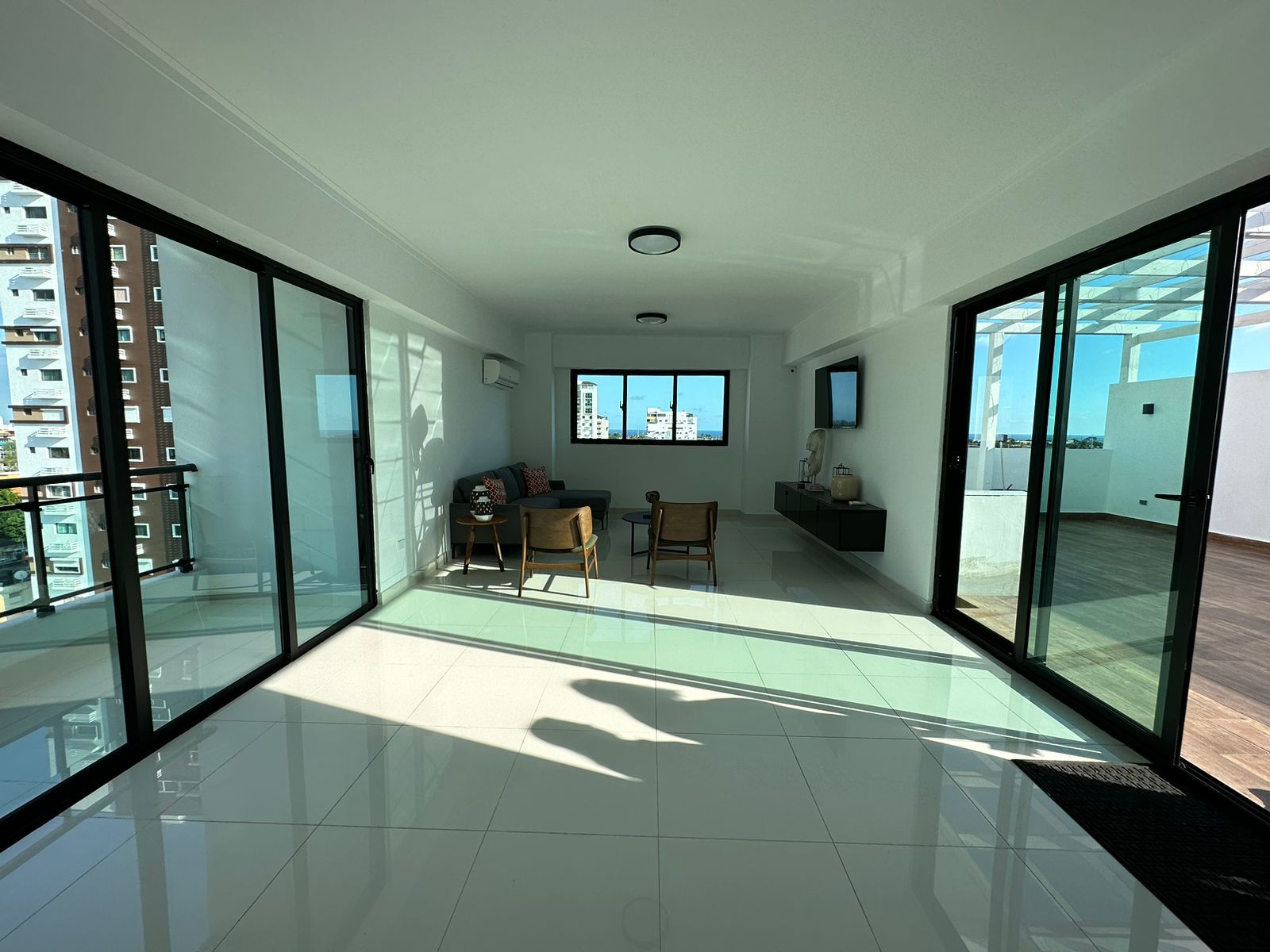 apartamentos - Se Vende Apartamento todo amueblado ubicado en Alma Rosa  3