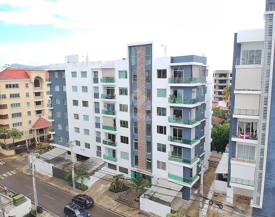 apartamentos - 5TO PISO CON ELEVADOR Y AIRES ACONDICIONADOS LA ESMERALDA SANTIAGO  1