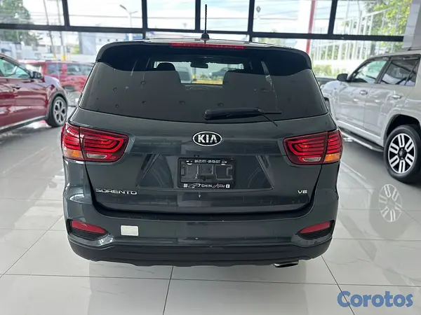 jeepetas y camionetas - KIA SORENTO LX 2020  7