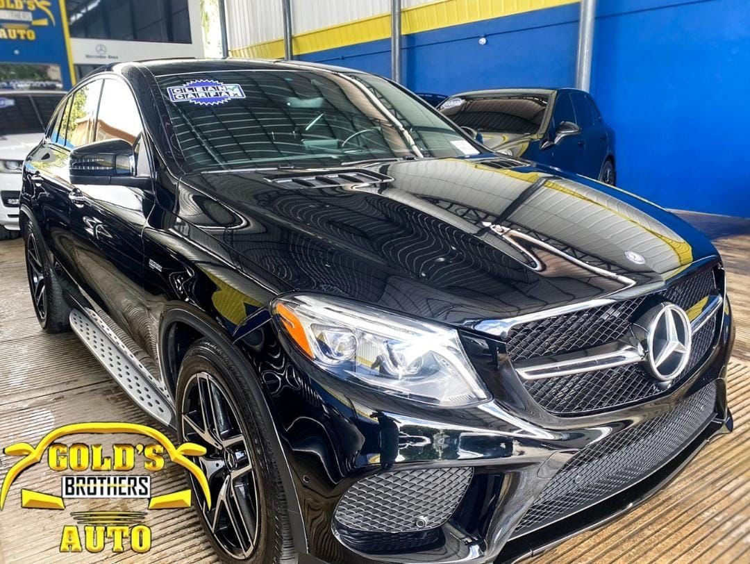 jeepetas y camionetas - Mercedes Benz GLE 43 AMG Coupe 2017 Clean Carfax Super Oferta