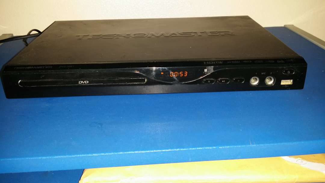 DVD player tecnomaster sin control