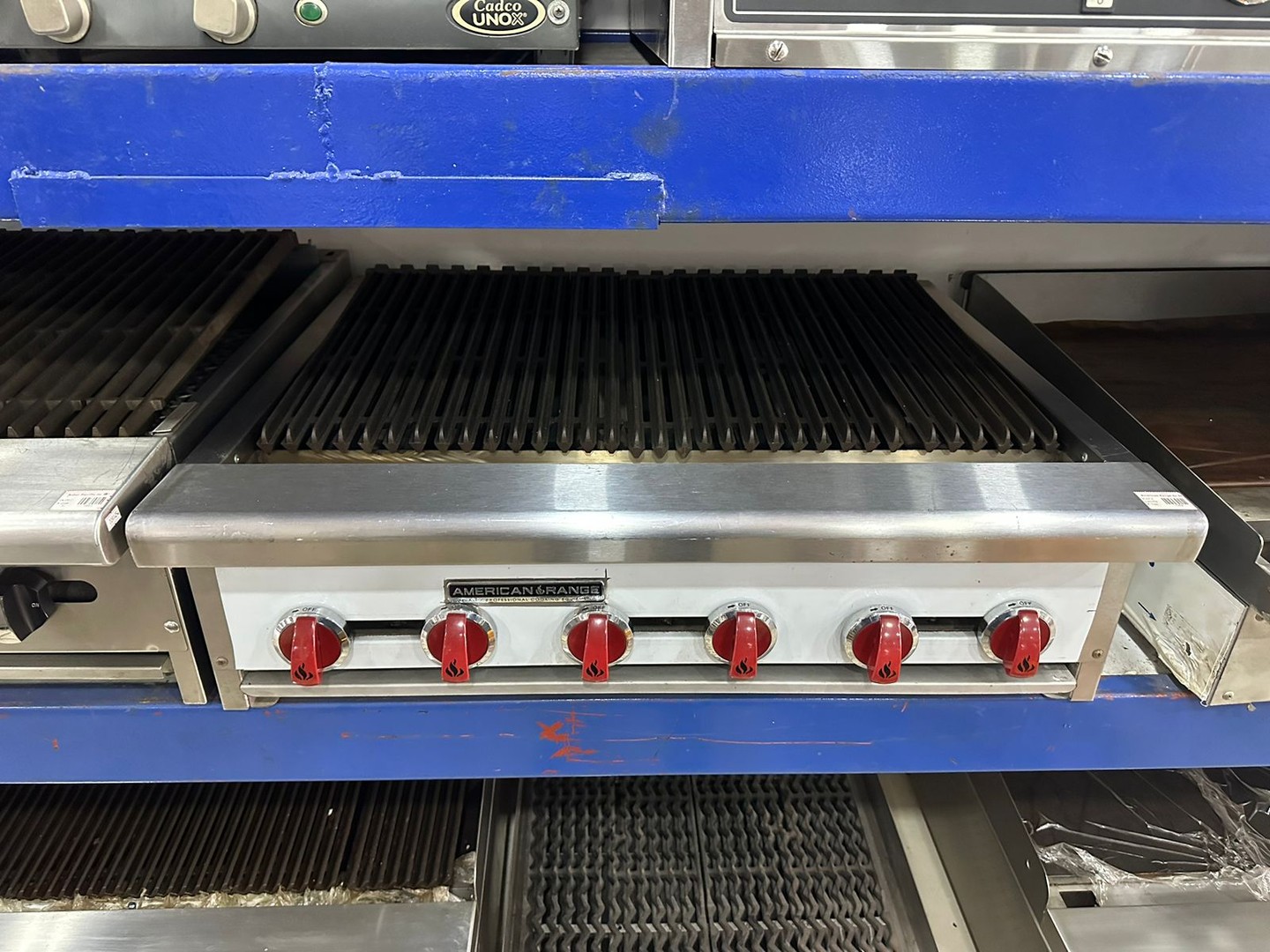 equipos profesionales - Parrilla de 36" American Range a Gas 5