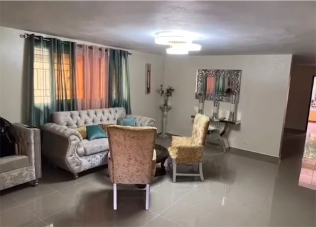casas - Venta de casa de dos niveles en Cancino Santo Domingo este  2