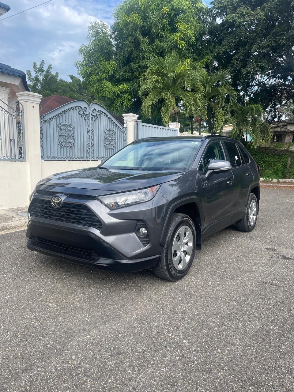 jeepetas y camionetas - Toyota rav4 2021 0