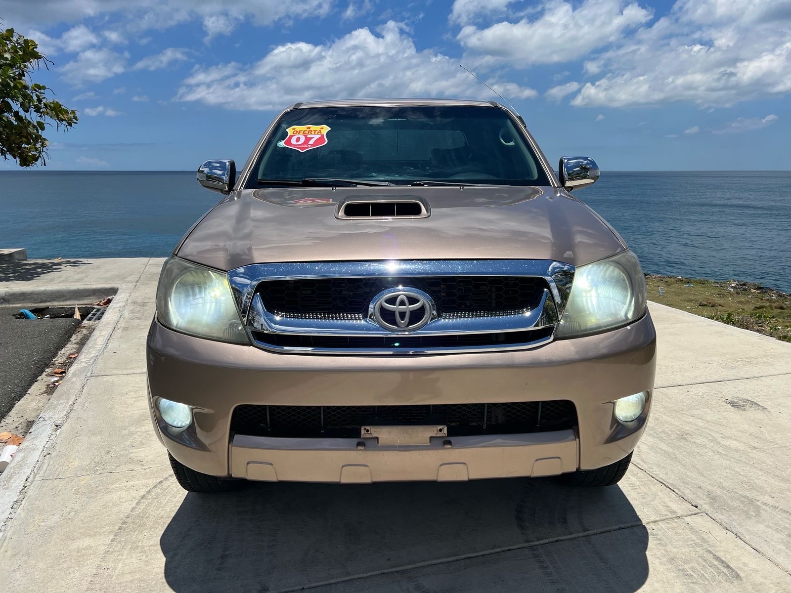 jeepetas y camionetas - TOYOTA HILUX SRV 2007 DIÉSEL 4X4 DOBLE CABINA! FINANCIAMIENTO DISPONIBLE, NUEVA 1