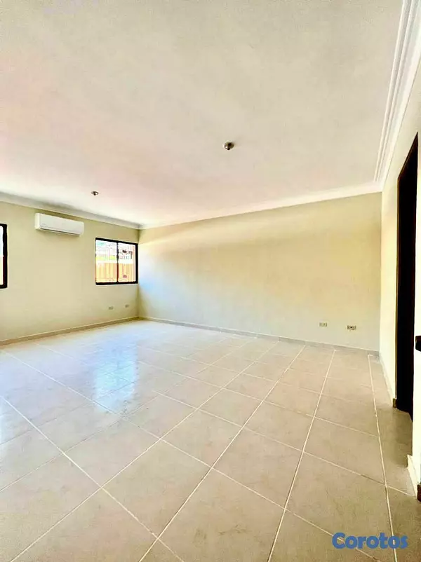apartamentos - Urbanización Real apartamento de 230 mts con línea blanca SIN INTERMEDIARIOS  4