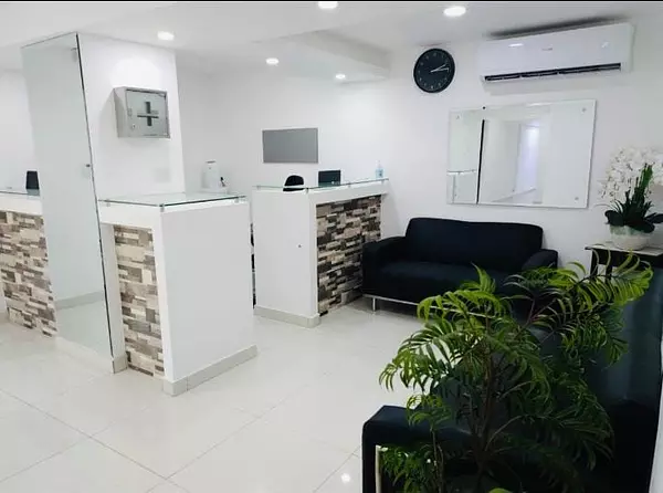 oficinas y locales comerciales - Locales Disponibles – Ensanche Naco, Santo Domingo 5