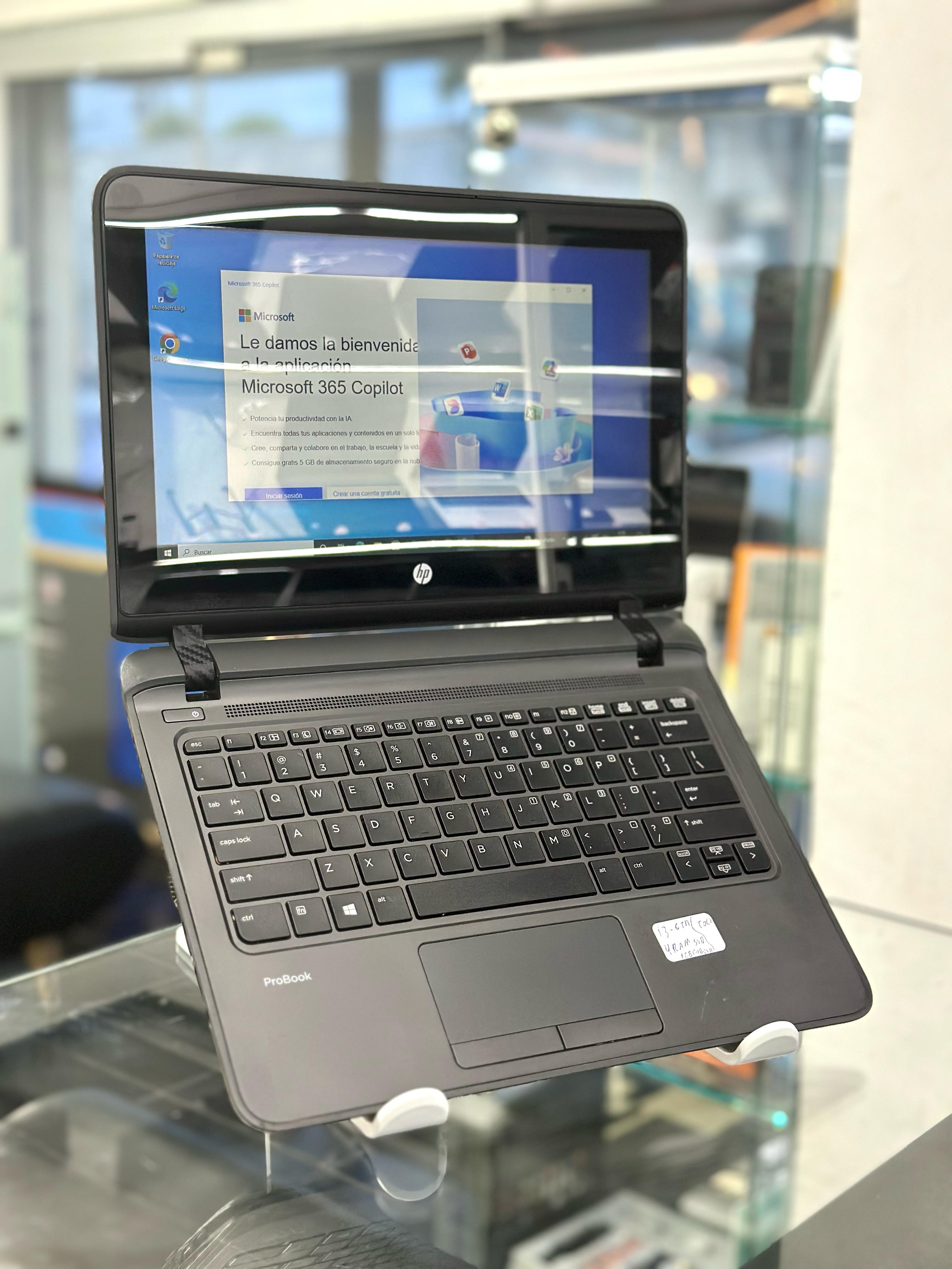 computadoras y laptops - Laptop HP Touch 6ta Gen.  3