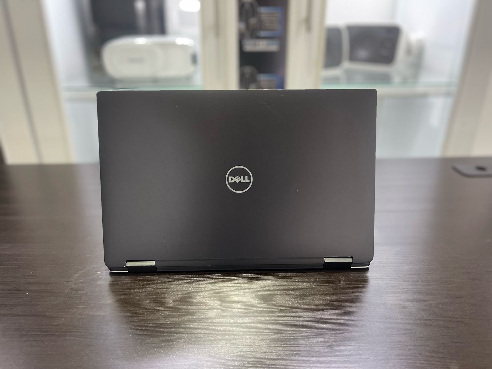 computadoras y laptops - LAPTOP DELL XPS 2 IN 1  6