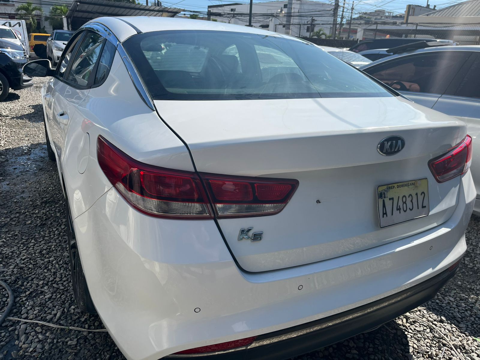 carros - KIA K5 2018 NEGRO DESDE: RD$720,000,00 3