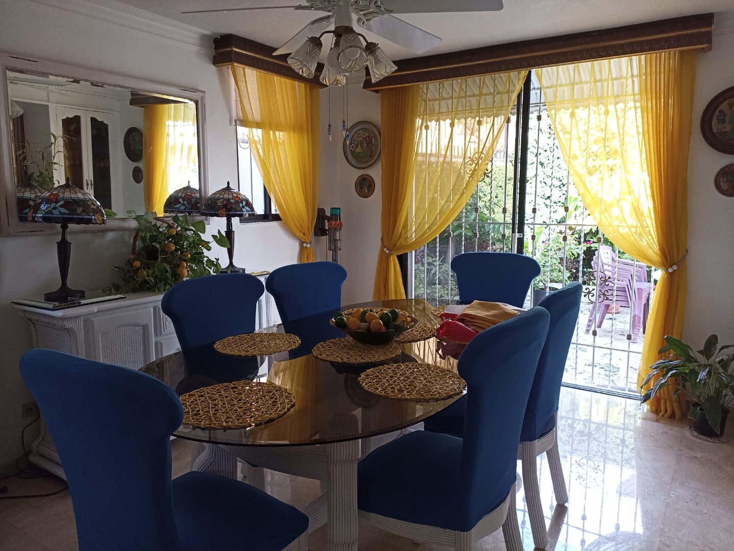 casas - VENDO CASA DE DOS NIVELES EN LA URBANIZACIÓN TROPICAL.AV. INDEPENDENCIA KM 71/2 8