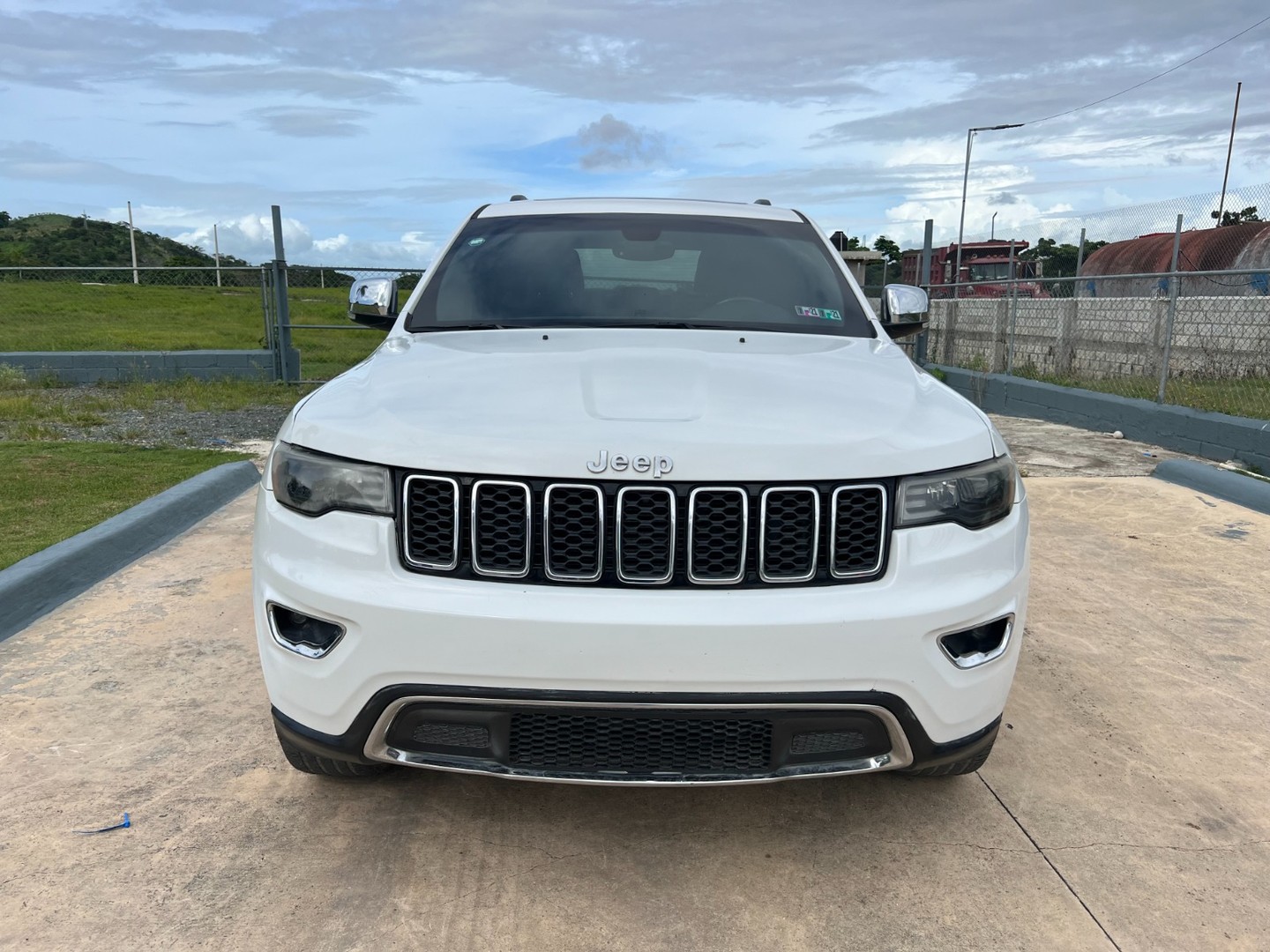 jeepetas y camionetas - GRAN CHEROKEE .                     