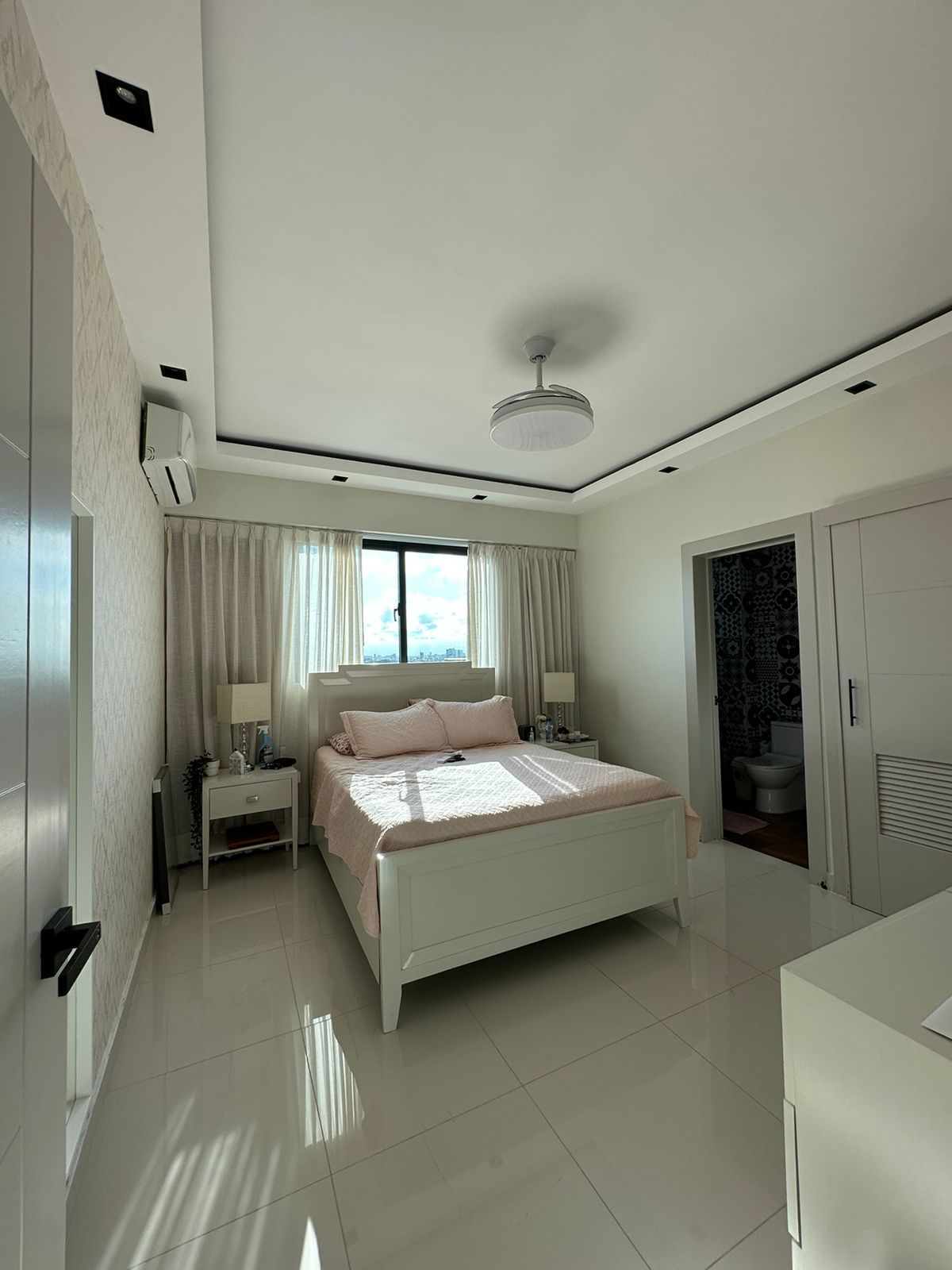 apartamentos - Se Vende Apartamento todo amueblado ubicado en Alma Rosa  4