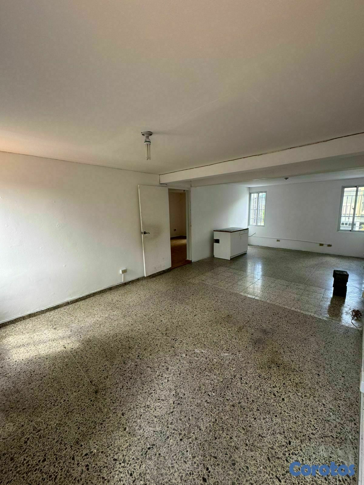 oficinas y locales comerciales - Alquilo Local Comercial en Piantini  Código: PD495 1